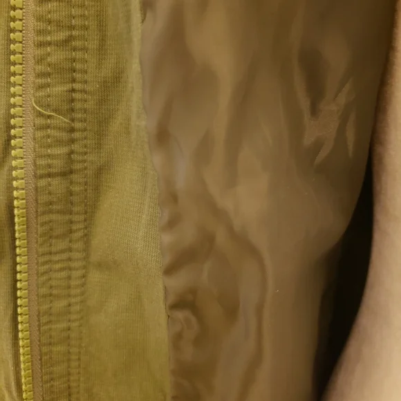 Bench Jacket - Picture 5 of 8